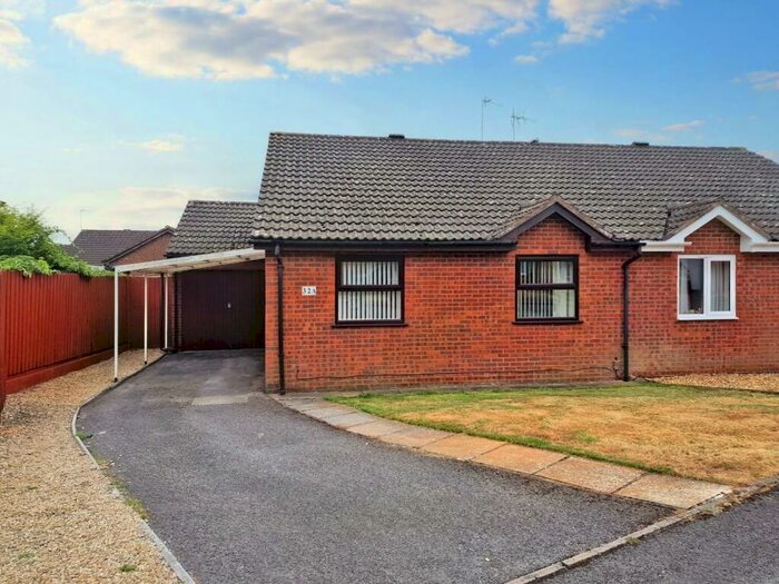 2 Bedroom Semi-Detached Bungalow To Rent In Moor Croft Drive, Longwell Green, BS30