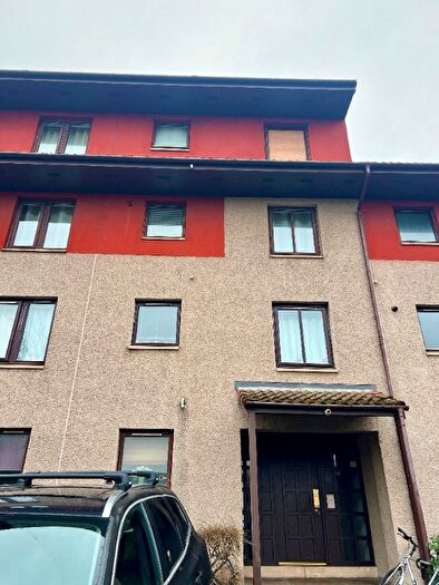 1 Bedroom Flat To Rent In New Orchardfield, Leith, Edinburgh, EH6