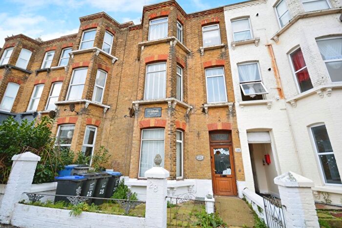 6 Bedroom Terraced House For Sale In Sweyn Road, Margate, Kent, CT9