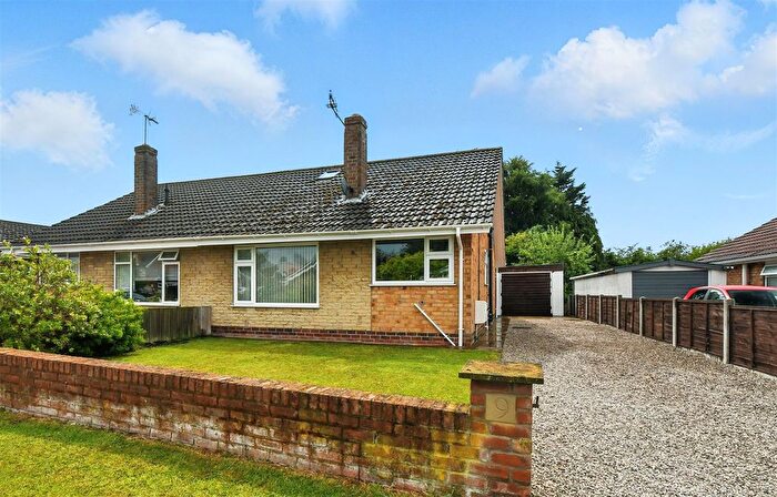3 Bedroom Semi-Detached Bungalow For Sale In The Cranbrooks, Wheldrake, York, YO19