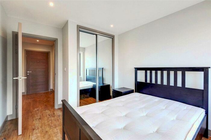 Apartment To Rent In Brenchley House, - Week Street, Maidstone, Kent, ME14