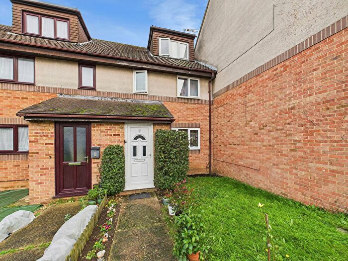 4 Bedroom Property For Sale In Regency Place, Canterbury, CT1