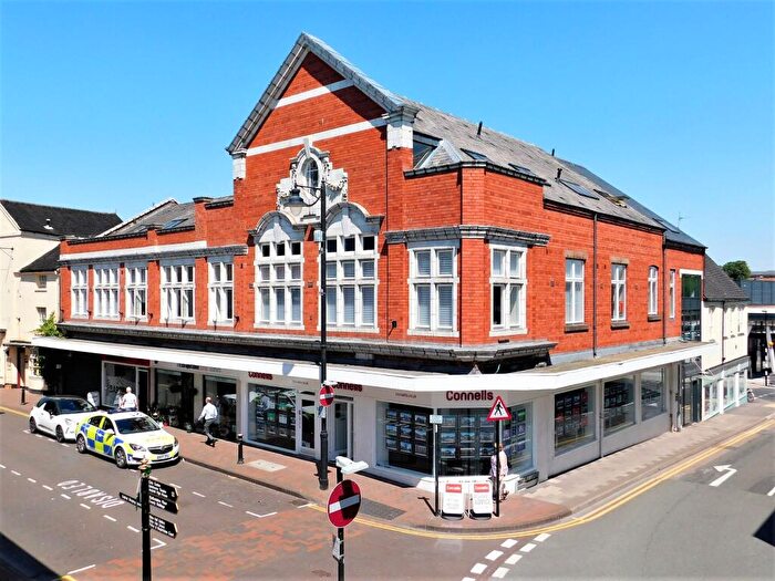 2 Bedroom Flat For Sale In Malt Mill Lane, Stafford, ST16