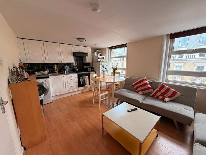 1 Bedroom Flat To Rent In Gray's Inn Road, Kings Cross, London, WC1X
