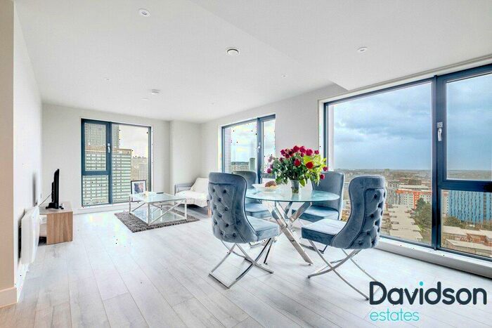 2 Bedroom Apartment To Rent In St Martins Place, Broad Street, Birmingham, B15