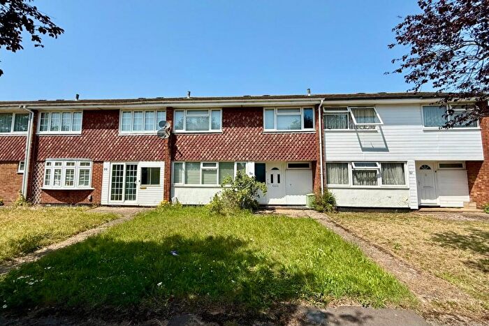 3 Bedroom Terraced House For Sale In Dutton Way, Iver, SL0