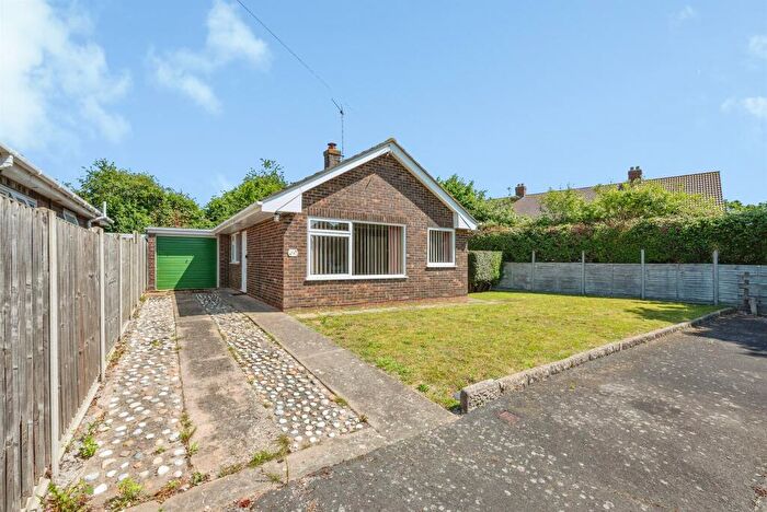 3 Bedroom Detached Bungalow For Sale In Springfield North, Hemsby, Great Yarmouth, NR29