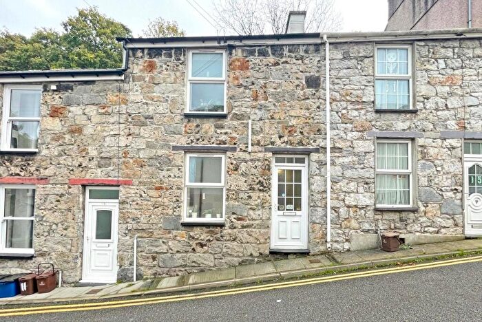 3 Bedroom Terraced House To Rent In Caellepa, Bangor, Gwynedd, LL57