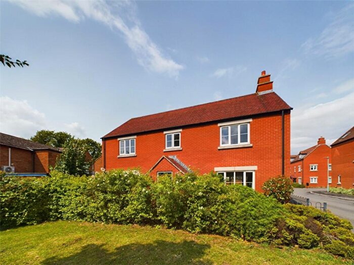 4 Bedroom Detached House To Rent In Marlstone Drive, Churchdown, Gloucester, GL3