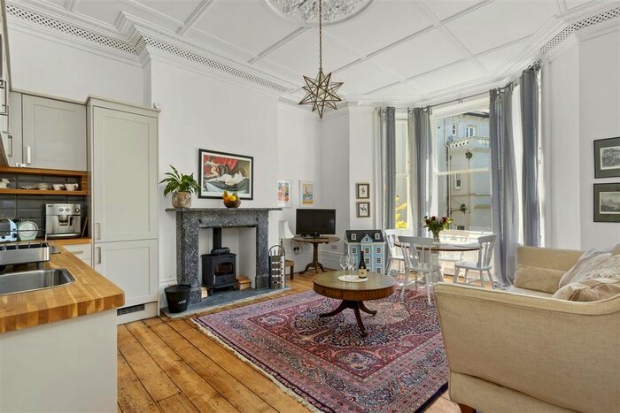 2 Bedroom Flat To Rent In Pevensey Road, St. Leonards-On-Sea, TN38