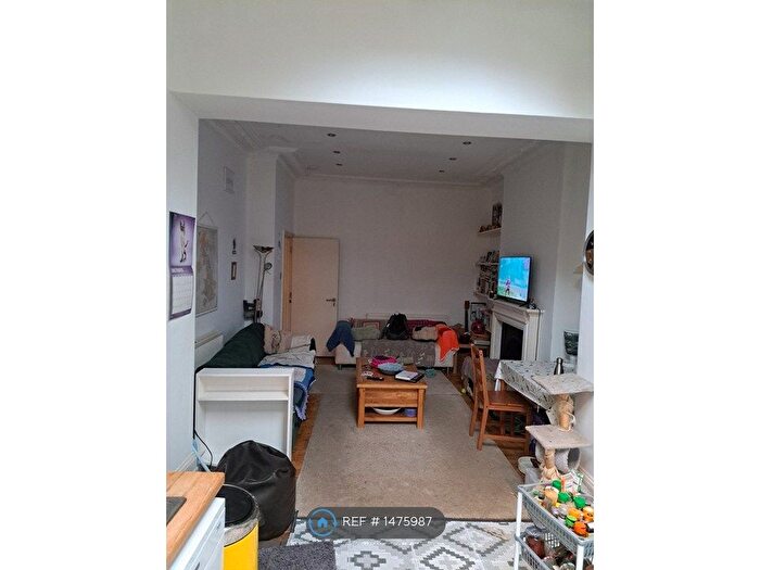 1 Bedroom Flat To Rent In Parkhurst Road, London, N7