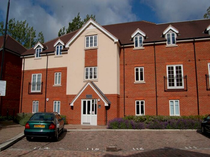 2 Bedroom Apartment To Rent In Peppermint Road, Hitchin, SG5