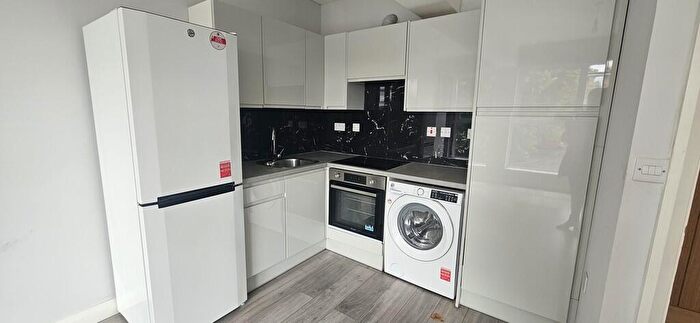 2 Bedroom Apartment To Rent In Station Street, Burton-on-Trent, DE14