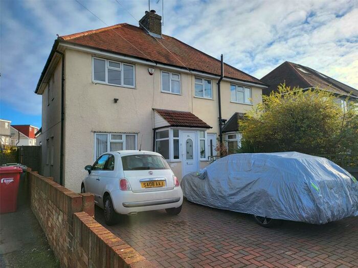 3 Bedroom Semi-Detached House To Rent In Cippenham Lane, Cippenham, Slough, SL1