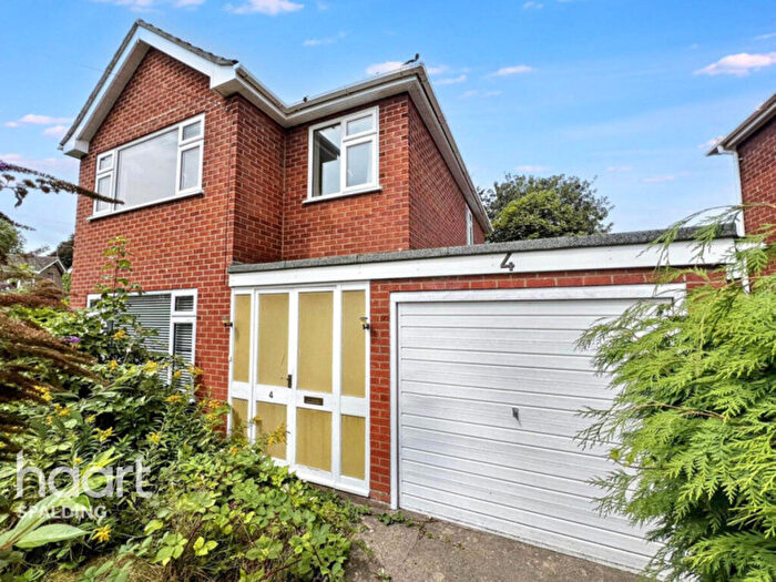 3 Bedroom Detached House For Sale In Rutland Close, Spalding, PE11