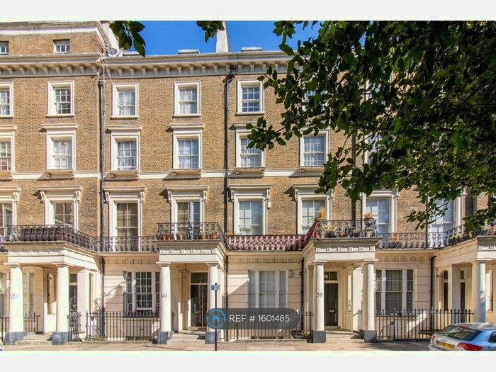 2 Bedroom Flat To Rent In Gloucester Gardens, London, W2