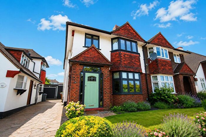3 Bedroom Semi-Detached House For Sale In The Ridgeway, Waddon, CR0