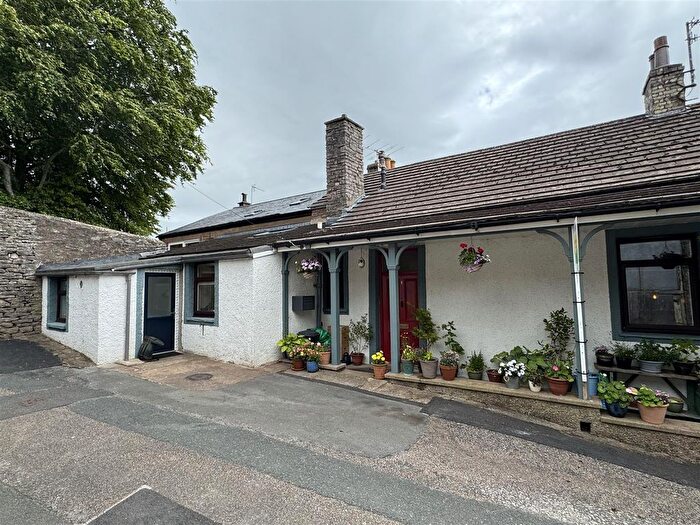 2 Bedroom Property For Sale In Stoneshout, Kirkby Stephen, CA17