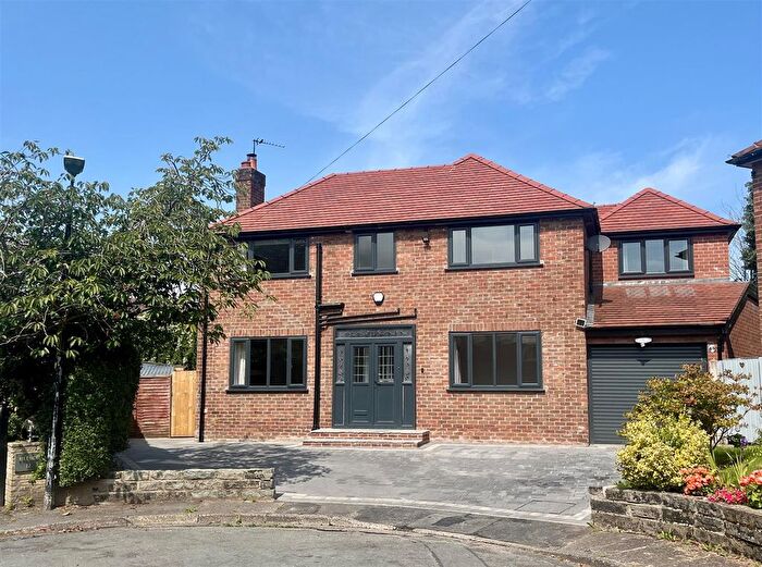 5 Bedroom Detached House For Sale In Rivershill Gardens, Hale Barns, Altrincham, WA15