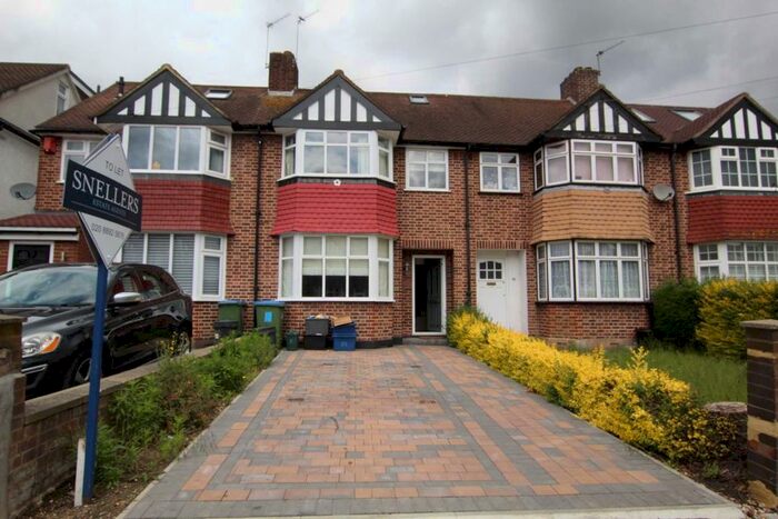 4 Bedroom Property To Rent In Devon Avenue, Twickenham, TW2