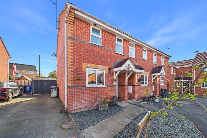 2 Bedroom End Of Terrace House For Sale In Ashbrook Close, Uttoxeter, Staffordshire, ST14