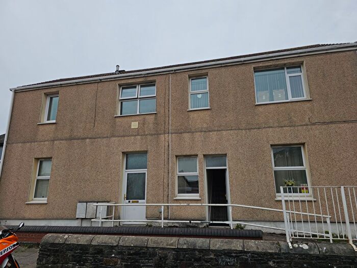 1 Bedroom Flat To Rent In Great Western Crescent, Llanelli, SA15