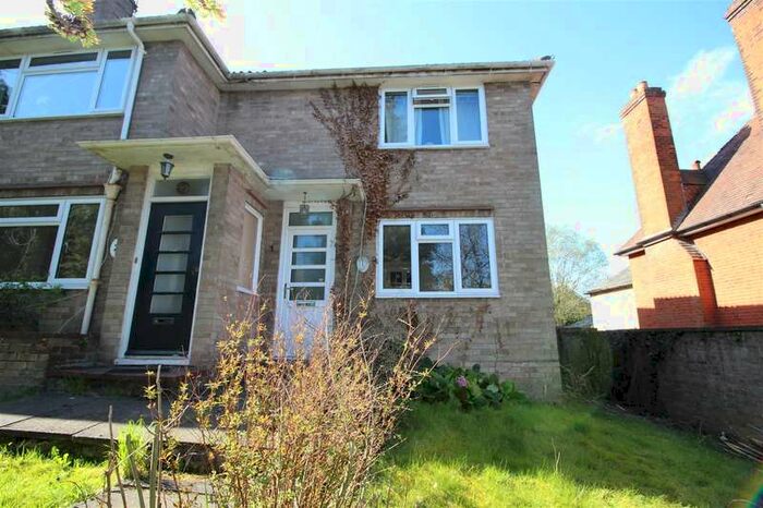 2 Bedroom Maisonette Flat To Rent In Barnet Lane, Elstree, Borehamwood, WD6
