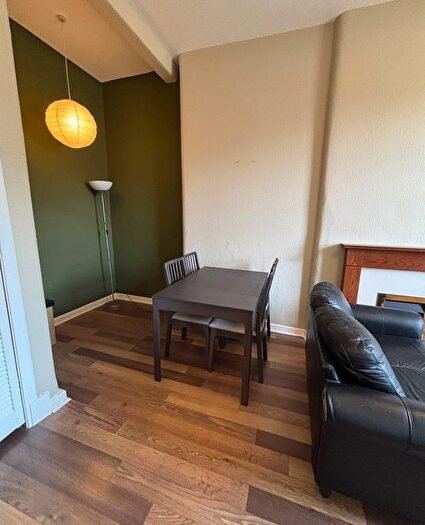 1 Bedroom Flat To Rent In () Dean Park Street, Edinburgh, EH4