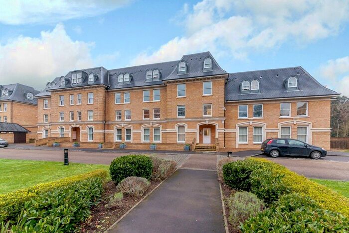 1 Bedroom Flat To Rent In Langdon Park, Teddington, TW11