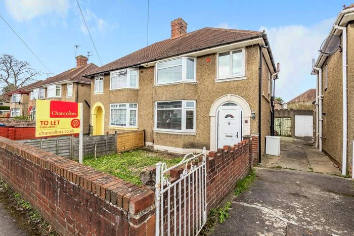 3 Bedroom Semi-Detached House To Rent In St Lukes Road, Oxford, OX4