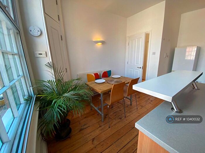 2 Bedroom Flat To Rent In Ribbon Factory, Coventry, CV1