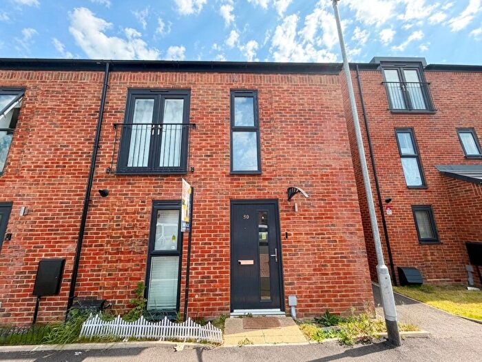 3 Bedroom Terraced House For Sale In Stan Mellor Close, Salford, M6