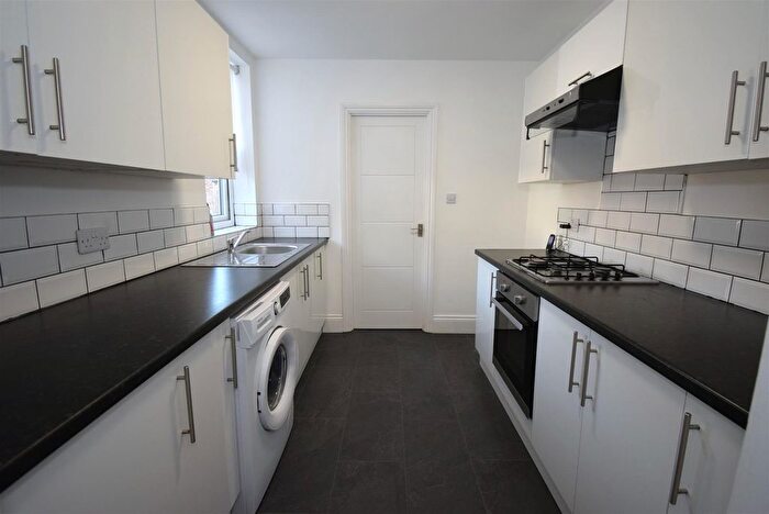 2 Bedroom Flat For Sale In Baring Street, South Shields, NE33