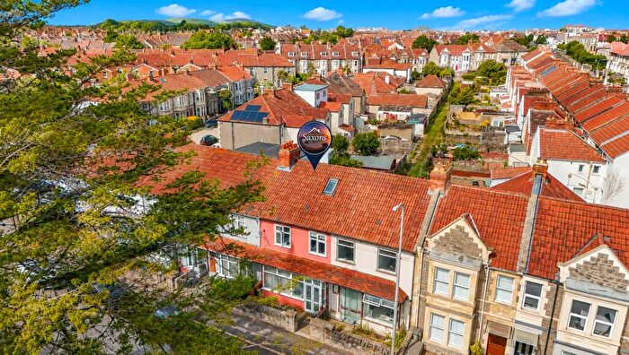 3 Bedroom Terraced House For Sale In Drove Road, South Ward, BS23