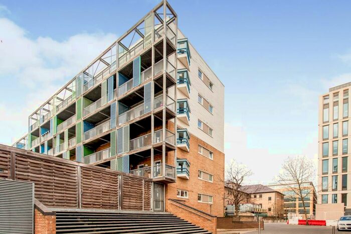 2 Bedroom Apartment To Rent In Warren Close, Station Road, CB2