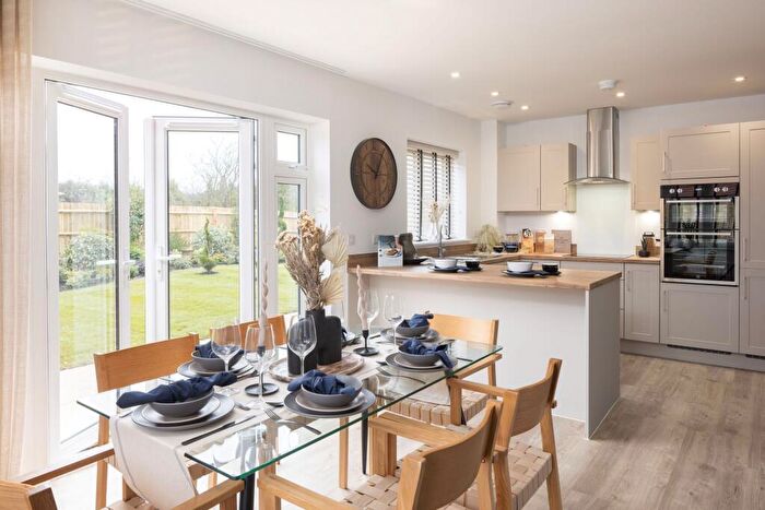 3 Bedroom Semi-Detached House For Sale In Herringbone Way, Hambrook, PO18