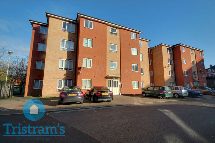 2 Bedroom Flat To Rent In Brook Court, Player Street, Nottingham, NG7