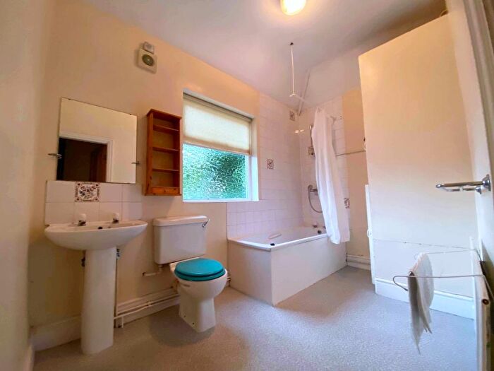 4 Bedroom Terraced House To Rent In Hobart Street, Clarendon Park, Leicester, LE2