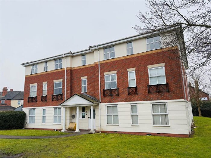 1 Bedroom Apartment To Rent In Victoria Gardens, Cradley Heath, West Midlands, B64