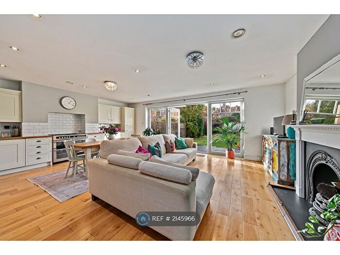 3 Bedroom Semi-Detached House To Rent In East Sheen, London, SW14