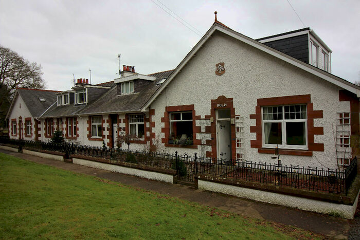 3 Bedroom End Of Terrace House To Rent In Gadgirth Holm, Annbank, Ayr, KA6