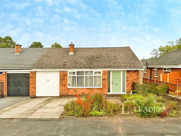 2 Bedroom Bungalow For Sale In Eaton View, Moulton, Northwich, CW9