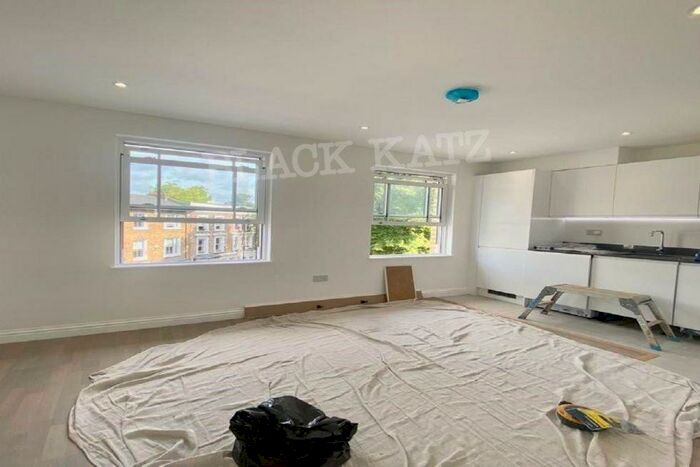 1 Bedroom Flat To Rent In Flaxman Road, SE5
