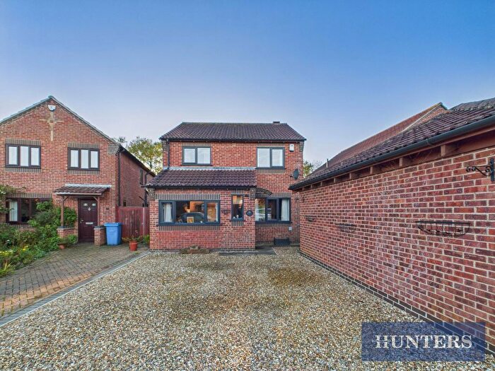 3 Bedroom Detached House For Sale In Elizabeth Close, Bridlington, YO15