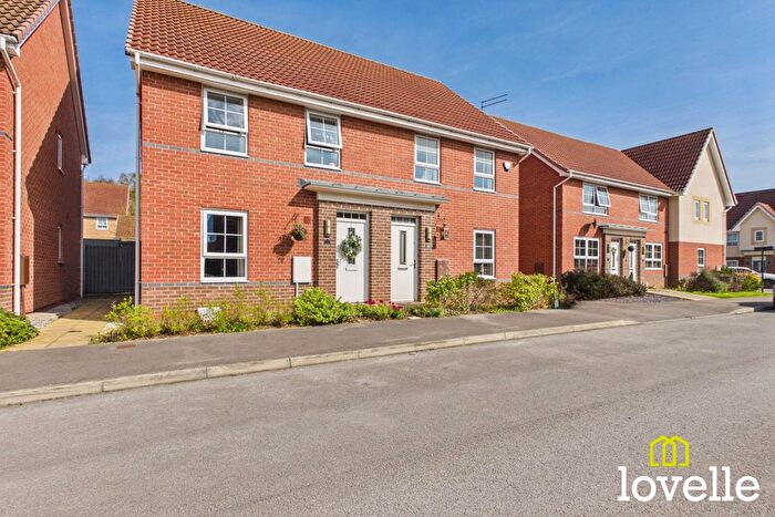 3 Bedroom Semi-Detached House For Sale In Boundary Way, Kingston Upon Hull, HU4