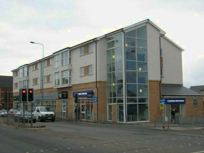 2 Bedroom Flat To Rent In Parkfield House, North Road, Gabalfa, CF14