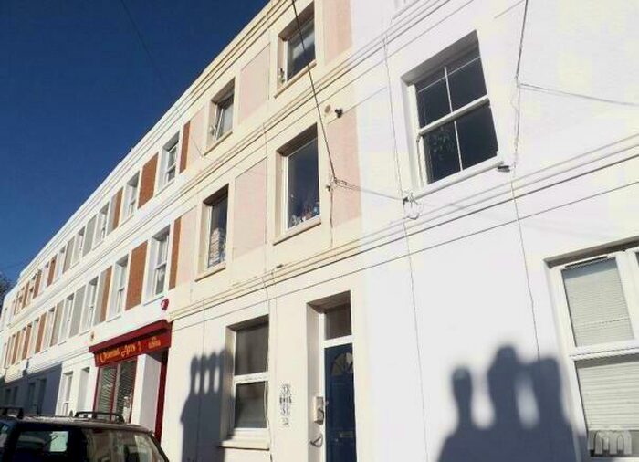 1 Bedroom Flat To Rent In Rock Street, Brighton, BN2