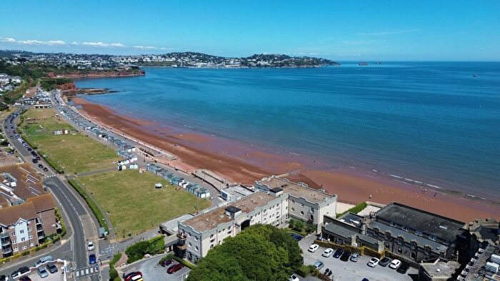 3 Bedroom Flat For Sale In Redcliffe Court, Marine Drive, Paignton, TQ3