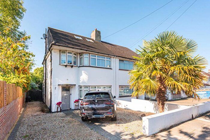 4 Bedroom House For Sale In Woolacombe Road, Kidbrooke, London, SE3