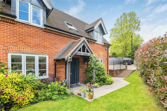 3 Bedroom Semi-Detached House For Sale In Priest Hill, Nettlebed, Henley-on-Thames, Oxfordshire, RG9